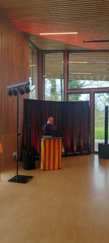 Oskar, el tenor català que va interpretar cançons catalanes